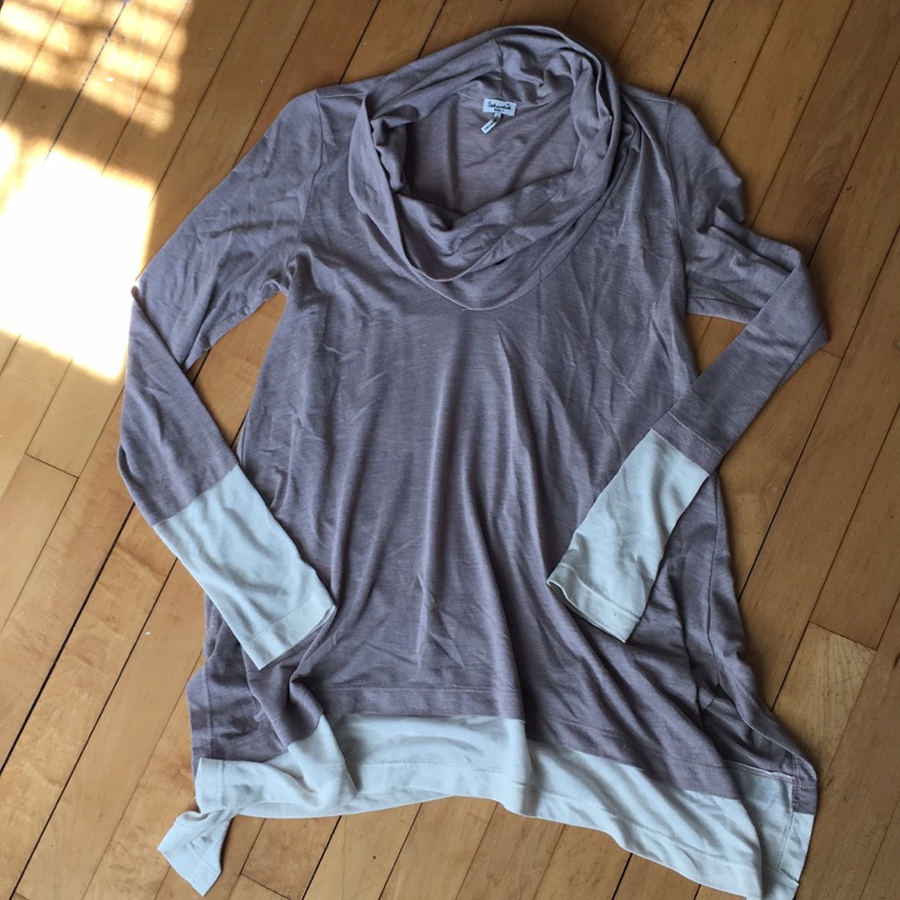 Anthropologie drapey top